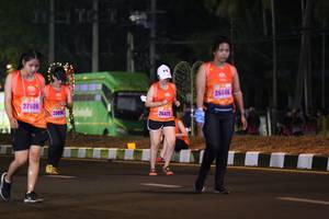 BIB: 26046, 27609, 25696, 26472
                            <button type="button" onclick="openModal(16905260)" class="btn btn-primary btn-sm float-right btn-popup" data-toggle="modal" data-target=".modal-high-quality">
                        <i class="fas fa-shopping-cart"></i> Add to Cart
                    </button>
                                            <button type="button" onclick="isThisMe(16905260, true)" class="btn btn-success btn-sm float-right btn-popup btn-isme hidden" data-toggle="tooltip" data-placement="bottom" title="นี่คือรูปของคุณใช่ไหม คลิกที่นี่เพื่อเอาเข้าอัลบั้ม">
                        <i class="fas fa-plus"></i> Add to album
                    </button>
                    <button type="button" onclick="isThisMe(16905260, false)" class="btn btn-warning btn-sm float-right btn-popup btn-isnotme hidden">
                        <i class="fas fa-ban"></i> Remove from album
                    </button>