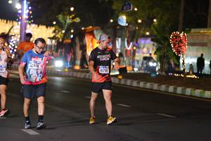 BIB: 42070, 41755
                            <button type="button" onclick="openModal(16964023)" class="btn btn-primary btn-sm float-right btn-popup" data-toggle="modal" data-target=".modal-high-quality">
                        <i class="fas fa-shopping-cart"></i> Add to Cart
                    </button>
                                            <button type="button" onclick="isThisMe(16964023, true)" class="btn btn-success btn-sm float-right btn-popup btn-isme hidden" data-toggle="tooltip" data-placement="bottom" title="นี่คือรูปของคุณใช่ไหม คลิกที่นี่เพื่อเอาเข้าอัลบั้ม">
                        <i class="fas fa-plus"></i> Add to album
                    </button>
                    <button type="button" onclick="isThisMe(16964023, false)" class="btn btn-warning btn-sm float-right btn-popup btn-isnotme hidden">
                        <i class="fas fa-ban"></i> Remove from album
                    </button>