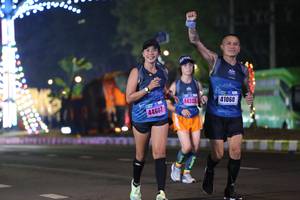 BIB: 44323, 41060, 44607
                            <button type="button" onclick="openModal(16921045)" class="btn btn-primary btn-sm float-right btn-popup" data-toggle="modal" data-target=".modal-high-quality">
                        <i class="fas fa-shopping-cart"></i> Add to Cart
                    </button>
                                            <button type="button" onclick="isThisMe(16921045, true)" class="btn btn-success btn-sm float-right btn-popup btn-isme hidden" data-toggle="tooltip" data-placement="bottom" title="นี่คือรูปของคุณใช่ไหม คลิกที่นี่เพื่อเอาเข้าอัลบั้ม">
                        <i class="fas fa-plus"></i> Add to album
                    </button>
                    <button type="button" onclick="isThisMe(16921045, false)" class="btn btn-warning btn-sm float-right btn-popup btn-isnotme hidden">
                        <i class="fas fa-ban"></i> Remove from album
                    </button>