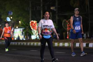 BIB: 41786, 25701
                            <button type="button" onclick="openModal(16879358)" class="btn btn-primary btn-sm float-right btn-popup" data-toggle="modal" data-target=".modal-high-quality">
                        <i class="fas fa-shopping-cart"></i> Add to Cart
                    </button>
                                            <button type="button" onclick="isThisMe(16879358, true)" class="btn btn-success btn-sm float-right btn-popup btn-isme hidden" data-toggle="tooltip" data-placement="bottom" title="นี่คือรูปของคุณใช่ไหม คลิกที่นี่เพื่อเอาเข้าอัลบั้ม">
                        <i class="fas fa-plus"></i> Add to album
                    </button>
                    <button type="button" onclick="isThisMe(16879358, false)" class="btn btn-warning btn-sm float-right btn-popup btn-isnotme hidden">
                        <i class="fas fa-ban"></i> Remove from album
                    </button>
