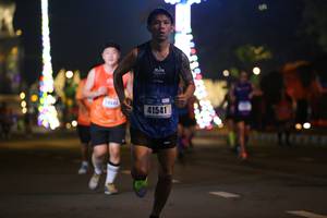 BIB: 41541
                            <button type="button" onclick="openModal(16885162)" class="btn btn-primary btn-sm float-right btn-popup" data-toggle="modal" data-target=".modal-high-quality">
                        <i class="fas fa-shopping-cart"></i> Add to Cart
                    </button>
                                            <button type="button" onclick="isThisMe(16885162, true)" class="btn btn-success btn-sm float-right btn-popup btn-isme hidden" data-toggle="tooltip" data-placement="bottom" title="นี่คือรูปของคุณใช่ไหม คลิกที่นี่เพื่อเอาเข้าอัลบั้ม">
                        <i class="fas fa-plus"></i> Add to album
                    </button>
                    <button type="button" onclick="isThisMe(16885162, false)" class="btn btn-warning btn-sm float-right btn-popup btn-isnotme hidden">
                        <i class="fas fa-ban"></i> Remove from album
                    </button>