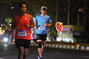 BIB: 42610
                            <button type="button" onclick="openModal(16907415)" class="btn btn-primary btn-sm float-right btn-popup" data-toggle="modal" data-target=".modal-high-quality">
                        <i class="fas fa-shopping-cart"></i> Add to Cart
                    </button>
                                            <button type="button" onclick="isThisMe(16907415, true)" class="btn btn-success btn-sm float-right btn-popup btn-isme hidden" data-toggle="tooltip" data-placement="bottom" title="นี่คือรูปของคุณใช่ไหม คลิกที่นี่เพื่อเอาเข้าอัลบั้ม">
                        <i class="fas fa-plus"></i> Add to album
                    </button>
                    <button type="button" onclick="isThisMe(16907415, false)" class="btn btn-warning btn-sm float-right btn-popup btn-isnotme hidden">
                        <i class="fas fa-ban"></i> Remove from album
                    </button>