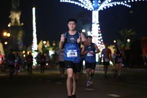 BIB: 41918
                            <button type="button" onclick="openModal(16901918)" class="btn btn-primary btn-sm float-right btn-popup" data-toggle="modal" data-target=".modal-high-quality">
                        <i class="fas fa-shopping-cart"></i> Add to Cart
                    </button>
                                            <button type="button" onclick="isThisMe(16901918, true)" class="btn btn-success btn-sm float-right btn-popup btn-isme hidden" data-toggle="tooltip" data-placement="bottom" title="นี่คือรูปของคุณใช่ไหม คลิกที่นี่เพื่อเอาเข้าอัลบั้ม">
                        <i class="fas fa-plus"></i> Add to album
                    </button>
                    <button type="button" onclick="isThisMe(16901918, false)" class="btn btn-warning btn-sm float-right btn-popup btn-isnotme hidden">
                        <i class="fas fa-ban"></i> Remove from album
                    </button>