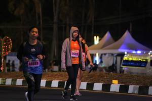 BIB: 26020, 44689
                            <button type="button" onclick="openModal(16887381)" class="btn btn-primary btn-sm float-right btn-popup" data-toggle="modal" data-target=".modal-high-quality">
                        <i class="fas fa-shopping-cart"></i> Add to Cart
                    </button>
                                            <button type="button" onclick="isThisMe(16887381, true)" class="btn btn-success btn-sm float-right btn-popup btn-isme hidden" data-toggle="tooltip" data-placement="bottom" title="นี่คือรูปของคุณใช่ไหม คลิกที่นี่เพื่อเอาเข้าอัลบั้ม">
                        <i class="fas fa-plus"></i> Add to album
                    </button>
                    <button type="button" onclick="isThisMe(16887381, false)" class="btn btn-warning btn-sm float-right btn-popup btn-isnotme hidden">
                        <i class="fas fa-ban"></i> Remove from album
                    </button>