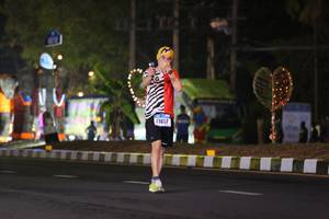 BIB: 41657
                            <button type="button" onclick="openModal(16902182)" class="btn btn-primary btn-sm float-right btn-popup" data-toggle="modal" data-target=".modal-high-quality">
                        <i class="fas fa-shopping-cart"></i> Add to Cart
                    </button>
                                            <button type="button" onclick="isThisMe(16902182, true)" class="btn btn-success btn-sm float-right btn-popup btn-isme hidden" data-toggle="tooltip" data-placement="bottom" title="นี่คือรูปของคุณใช่ไหม คลิกที่นี่เพื่อเอาเข้าอัลบั้ม">
                        <i class="fas fa-plus"></i> Add to album
                    </button>
                    <button type="button" onclick="isThisMe(16902182, false)" class="btn btn-warning btn-sm float-right btn-popup btn-isnotme hidden">
                        <i class="fas fa-ban"></i> Remove from album
                    </button>