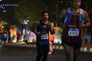BIB: 41523, 42305
                            <button type="button" onclick="openModal(16919304)" class="btn btn-primary btn-sm float-right btn-popup" data-toggle="modal" data-target=".modal-high-quality">
                        <i class="fas fa-shopping-cart"></i> Add to Cart
                    </button>
                                            <button type="button" onclick="isThisMe(16919304, true)" class="btn btn-success btn-sm float-right btn-popup btn-isme hidden" data-toggle="tooltip" data-placement="bottom" title="นี่คือรูปของคุณใช่ไหม คลิกที่นี่เพื่อเอาเข้าอัลบั้ม">
                        <i class="fas fa-plus"></i> Add to album
                    </button>
                    <button type="button" onclick="isThisMe(16919304, false)" class="btn btn-warning btn-sm float-right btn-popup btn-isnotme hidden">
                        <i class="fas fa-ban"></i> Remove from album
                    </button>