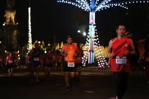 BIB: 23391, 41237
                            <button type="button" onclick="openModal(16870447)" class="btn btn-primary btn-sm float-right btn-popup" data-toggle="modal" data-target=".modal-high-quality">
                        <i class="fas fa-shopping-cart"></i> Add to Cart
                    </button>
                                            <button type="button" onclick="isThisMe(16870447, true)" class="btn btn-success btn-sm float-right btn-popup btn-isme hidden" data-toggle="tooltip" data-placement="bottom" title="นี่คือรูปของคุณใช่ไหม คลิกที่นี่เพื่อเอาเข้าอัลบั้ม">
                        <i class="fas fa-plus"></i> Add to album
                    </button>
                    <button type="button" onclick="isThisMe(16870447, false)" class="btn btn-warning btn-sm float-right btn-popup btn-isnotme hidden">
                        <i class="fas fa-ban"></i> Remove from album
                    </button>