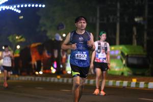 BIB: 41547
                            <button type="button" onclick="openModal(16942651)" class="btn btn-primary btn-sm float-right btn-popup" data-toggle="modal" data-target=".modal-high-quality">
                        <i class="fas fa-shopping-cart"></i> Add to Cart
                    </button>
                                            <button type="button" onclick="isThisMe(16942651, true)" class="btn btn-success btn-sm float-right btn-popup btn-isme hidden" data-toggle="tooltip" data-placement="bottom" title="นี่คือรูปของคุณใช่ไหม คลิกที่นี่เพื่อเอาเข้าอัลบั้ม">
                        <i class="fas fa-plus"></i> Add to album
                    </button>
                    <button type="button" onclick="isThisMe(16942651, false)" class="btn btn-warning btn-sm float-right btn-popup btn-isnotme hidden">
                        <i class="fas fa-ban"></i> Remove from album
                    </button>