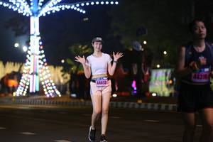 BIB: 44390, 44693
                            <button type="button" onclick="openModal(16920025)" class="btn btn-primary btn-sm float-right btn-popup" data-toggle="modal" data-target=".modal-high-quality">
                        <i class="fas fa-shopping-cart"></i> Add to Cart
                    </button>
                                            <button type="button" onclick="isThisMe(16920025, true)" class="btn btn-success btn-sm float-right btn-popup btn-isme hidden" data-toggle="tooltip" data-placement="bottom" title="นี่คือรูปของคุณใช่ไหม คลิกที่นี่เพื่อเอาเข้าอัลบั้ม">
                        <i class="fas fa-plus"></i> Add to album
                    </button>
                    <button type="button" onclick="isThisMe(16920025, false)" class="btn btn-warning btn-sm float-right btn-popup btn-isnotme hidden">
                        <i class="fas fa-ban"></i> Remove from album
                    </button>