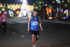 BIB: 41662
                            <button type="button" onclick="openModal(16972121)" class="btn btn-primary btn-sm float-right btn-popup" data-toggle="modal" data-target=".modal-high-quality">
                        <i class="fas fa-shopping-cart"></i> Add to Cart
                    </button>
                                            <button type="button" onclick="isThisMe(16972121, true)" class="btn btn-success btn-sm float-right btn-popup btn-isme hidden" data-toggle="tooltip" data-placement="bottom" title="นี่คือรูปของคุณใช่ไหม คลิกที่นี่เพื่อเอาเข้าอัลบั้ม">
                        <i class="fas fa-plus"></i> Add to album
                    </button>
                    <button type="button" onclick="isThisMe(16972121, false)" class="btn btn-warning btn-sm float-right btn-popup btn-isnotme hidden">
                        <i class="fas fa-ban"></i> Remove from album
                    </button>