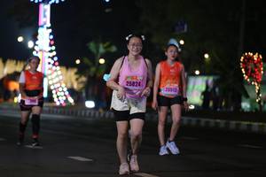 BIB: 25824, 25563
                            <button type="button" onclick="openModal(16877507)" class="btn btn-primary btn-sm float-right btn-popup" data-toggle="modal" data-target=".modal-high-quality">
                        <i class="fas fa-shopping-cart"></i> Add to Cart
                    </button>
                                            <button type="button" onclick="isThisMe(16877507, true)" class="btn btn-success btn-sm float-right btn-popup btn-isme hidden" data-toggle="tooltip" data-placement="bottom" title="นี่คือรูปของคุณใช่ไหม คลิกที่นี่เพื่อเอาเข้าอัลบั้ม">
                        <i class="fas fa-plus"></i> Add to album
                    </button>
                    <button type="button" onclick="isThisMe(16877507, false)" class="btn btn-warning btn-sm float-right btn-popup btn-isnotme hidden">
                        <i class="fas fa-ban"></i> Remove from album
                    </button>