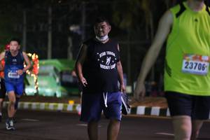 BIB: 23706, 41009
                            <button type="button" onclick="openModal(16899018)" class="btn btn-primary btn-sm float-right btn-popup" data-toggle="modal" data-target=".modal-high-quality">
                        <i class="fas fa-shopping-cart"></i> Add to Cart
                    </button>
                                            <button type="button" onclick="isThisMe(16899018, true)" class="btn btn-success btn-sm float-right btn-popup btn-isme hidden" data-toggle="tooltip" data-placement="bottom" title="นี่คือรูปของคุณใช่ไหม คลิกที่นี่เพื่อเอาเข้าอัลบั้ม">
                        <i class="fas fa-plus"></i> Add to album
                    </button>
                    <button type="button" onclick="isThisMe(16899018, false)" class="btn btn-warning btn-sm float-right btn-popup btn-isnotme hidden">
                        <i class="fas fa-ban"></i> Remove from album
                    </button>