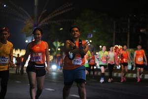 BIB: 25200, 20002, 2493
                            <button type="button" onclick="openModal(16876587)" class="btn btn-primary btn-sm float-right btn-popup" data-toggle="modal" data-target=".modal-high-quality">
                        <i class="fas fa-shopping-cart"></i> Add to Cart
                    </button>
                                            <button type="button" onclick="isThisMe(16876587, true)" class="btn btn-success btn-sm float-right btn-popup btn-isme hidden" data-toggle="tooltip" data-placement="bottom" title="นี่คือรูปของคุณใช่ไหม คลิกที่นี่เพื่อเอาเข้าอัลบั้ม">
                        <i class="fas fa-plus"></i> Add to album
                    </button>
                    <button type="button" onclick="isThisMe(16876587, false)" class="btn btn-warning btn-sm float-right btn-popup btn-isnotme hidden">
                        <i class="fas fa-ban"></i> Remove from album
                    </button>