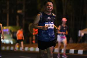 BIB: 2210
                            <button type="button" onclick="openModal(16903675)" class="btn btn-primary btn-sm float-right btn-popup" data-toggle="modal" data-target=".modal-high-quality">
                        <i class="fas fa-shopping-cart"></i> Add to Cart
                    </button>
                                            <button type="button" onclick="isThisMe(16903675, true)" class="btn btn-success btn-sm float-right btn-popup btn-isme hidden" data-toggle="tooltip" data-placement="bottom" title="นี่คือรูปของคุณใช่ไหม คลิกที่นี่เพื่อเอาเข้าอัลบั้ม">
                        <i class="fas fa-plus"></i> Add to album
                    </button>
                    <button type="button" onclick="isThisMe(16903675, false)" class="btn btn-warning btn-sm float-right btn-popup btn-isnotme hidden">
                        <i class="fas fa-ban"></i> Remove from album
                    </button>