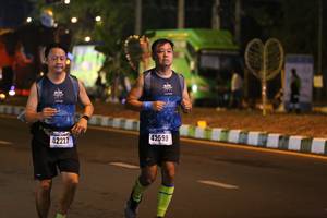 BIB: 42227, 42599
                            <button type="button" onclick="openModal(16966311)" class="btn btn-primary btn-sm float-right btn-popup" data-toggle="modal" data-target=".modal-high-quality">
                        <i class="fas fa-shopping-cart"></i> Add to Cart
                    </button>
                                            <button type="button" onclick="isThisMe(16966311, true)" class="btn btn-success btn-sm float-right btn-popup btn-isme hidden" data-toggle="tooltip" data-placement="bottom" title="นี่คือรูปของคุณใช่ไหม คลิกที่นี่เพื่อเอาเข้าอัลบั้ม">
                        <i class="fas fa-plus"></i> Add to album
                    </button>
                    <button type="button" onclick="isThisMe(16966311, false)" class="btn btn-warning btn-sm float-right btn-popup btn-isnotme hidden">
                        <i class="fas fa-ban"></i> Remove from album
                    </button>
