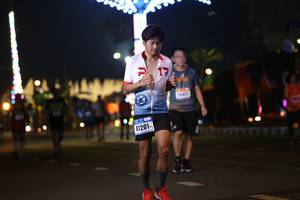 BIB: 2445, 41201
                            <button type="button" onclick="openModal(16896493)" class="btn btn-primary btn-sm float-right btn-popup" data-toggle="modal" data-target=".modal-high-quality">
                        <i class="fas fa-shopping-cart"></i> Add to Cart
                    </button>
                                            <button type="button" onclick="isThisMe(16896493, true)" class="btn btn-success btn-sm float-right btn-popup btn-isme hidden" data-toggle="tooltip" data-placement="bottom" title="นี่คือรูปของคุณใช่ไหม คลิกที่นี่เพื่อเอาเข้าอัลบั้ม">
                        <i class="fas fa-plus"></i> Add to album
                    </button>
                    <button type="button" onclick="isThisMe(16896493, false)" class="btn btn-warning btn-sm float-right btn-popup btn-isnotme hidden">
                        <i class="fas fa-ban"></i> Remove from album
                    </button>