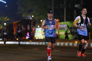 BIB: 41443, 41363
                            <button type="button" onclick="openModal(16906393)" class="btn btn-primary btn-sm float-right btn-popup" data-toggle="modal" data-target=".modal-high-quality">
                        <i class="fas fa-shopping-cart"></i> Add to Cart
                    </button>
                                            <button type="button" onclick="isThisMe(16906393, true)" class="btn btn-success btn-sm float-right btn-popup btn-isme hidden" data-toggle="tooltip" data-placement="bottom" title="นี่คือรูปของคุณใช่ไหม คลิกที่นี่เพื่อเอาเข้าอัลบั้ม">
                        <i class="fas fa-plus"></i> Add to album
                    </button>
                    <button type="button" onclick="isThisMe(16906393, false)" class="btn btn-warning btn-sm float-right btn-popup btn-isnotme hidden">
                        <i class="fas fa-ban"></i> Remove from album
                    </button>