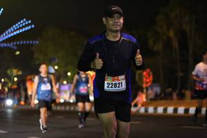 BIB: 22821
                            <button type="button" onclick="openModal(16904755)" class="btn btn-primary btn-sm float-right btn-popup" data-toggle="modal" data-target=".modal-high-quality">
                        <i class="fas fa-shopping-cart"></i> Add to Cart
                    </button>
                                            <button type="button" onclick="isThisMe(16904755, true)" class="btn btn-success btn-sm float-right btn-popup btn-isme hidden" data-toggle="tooltip" data-placement="bottom" title="นี่คือรูปของคุณใช่ไหม คลิกที่นี่เพื่อเอาเข้าอัลบั้ม">
                        <i class="fas fa-plus"></i> Add to album
                    </button>
                    <button type="button" onclick="isThisMe(16904755, false)" class="btn btn-warning btn-sm float-right btn-popup btn-isnotme hidden">
                        <i class="fas fa-ban"></i> Remove from album
                    </button>