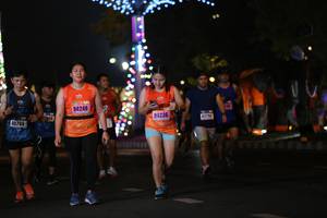 BIB: 94240, 94236, 42794, 40766
                            <button type="button" onclick="openModal(16897449)" class="btn btn-primary btn-sm float-right btn-popup" data-toggle="modal" data-target=".modal-high-quality">
                        <i class="fas fa-shopping-cart"></i> Add to Cart
                    </button>
                                            <button type="button" onclick="isThisMe(16897449, true)" class="btn btn-success btn-sm float-right btn-popup btn-isme hidden" data-toggle="tooltip" data-placement="bottom" title="นี่คือรูปของคุณใช่ไหม คลิกที่นี่เพื่อเอาเข้าอัลบั้ม">
                        <i class="fas fa-plus"></i> Add to album
                    </button>
                    <button type="button" onclick="isThisMe(16897449, false)" class="btn btn-warning btn-sm float-right btn-popup btn-isnotme hidden">
                        <i class="fas fa-ban"></i> Remove from album
                    </button>