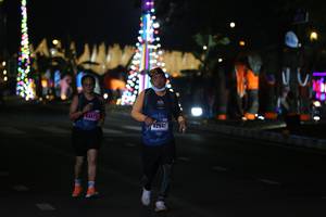 BIB: 44472, 42941
                            <button type="button" onclick="openModal(16978911)" class="btn btn-primary btn-sm float-right btn-popup" data-toggle="modal" data-target=".modal-high-quality">
                        <i class="fas fa-shopping-cart"></i> Add to Cart
                    </button>
                                            <button type="button" onclick="isThisMe(16978911, true)" class="btn btn-success btn-sm float-right btn-popup btn-isme hidden" data-toggle="tooltip" data-placement="bottom" title="นี่คือรูปของคุณใช่ไหม คลิกที่นี่เพื่อเอาเข้าอัลบั้ม">
                        <i class="fas fa-plus"></i> Add to album
                    </button>
                    <button type="button" onclick="isThisMe(16978911, false)" class="btn btn-warning btn-sm float-right btn-popup btn-isnotme hidden">
                        <i class="fas fa-ban"></i> Remove from album
                    </button>