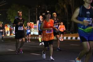 BIB: 200, 42392, 280
                            <button type="button" onclick="openModal(16869981)" class="btn btn-primary btn-sm float-right btn-popup" data-toggle="modal" data-target=".modal-high-quality">
                        <i class="fas fa-shopping-cart"></i> Add to Cart
                    </button>
                                            <button type="button" onclick="isThisMe(16869981, true)" class="btn btn-success btn-sm float-right btn-popup btn-isme hidden" data-toggle="tooltip" data-placement="bottom" title="นี่คือรูปของคุณใช่ไหม คลิกที่นี่เพื่อเอาเข้าอัลบั้ม">
                        <i class="fas fa-plus"></i> Add to album
                    </button>
                    <button type="button" onclick="isThisMe(16869981, false)" class="btn btn-warning btn-sm float-right btn-popup btn-isnotme hidden">
                        <i class="fas fa-ban"></i> Remove from album
                    </button>