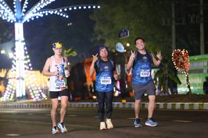 BIB: 43012, 40941, 42824
                            <button type="button" onclick="openModal(16923423)" class="btn btn-primary btn-sm float-right btn-popup" data-toggle="modal" data-target=".modal-high-quality">
                        <i class="fas fa-shopping-cart"></i> Add to Cart
                    </button>
                                            <button type="button" onclick="isThisMe(16923423, true)" class="btn btn-success btn-sm float-right btn-popup btn-isme hidden" data-toggle="tooltip" data-placement="bottom" title="นี่คือรูปของคุณใช่ไหม คลิกที่นี่เพื่อเอาเข้าอัลบั้ม">
                        <i class="fas fa-plus"></i> Add to album
                    </button>
                    <button type="button" onclick="isThisMe(16923423, false)" class="btn btn-warning btn-sm float-right btn-popup btn-isnotme hidden">
                        <i class="fas fa-ban"></i> Remove from album
                    </button>
