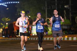 BIB: 43012, 40941, 42824
                            <button type="button" onclick="openModal(16923610)" class="btn btn-primary btn-sm float-right btn-popup" data-toggle="modal" data-target=".modal-high-quality">
                        <i class="fas fa-shopping-cart"></i> Add to Cart
                    </button>
                                            <button type="button" onclick="isThisMe(16923610, true)" class="btn btn-success btn-sm float-right btn-popup btn-isme hidden" data-toggle="tooltip" data-placement="bottom" title="นี่คือรูปของคุณใช่ไหม คลิกที่นี่เพื่อเอาเข้าอัลบั้ม">
                        <i class="fas fa-plus"></i> Add to album
                    </button>
                    <button type="button" onclick="isThisMe(16923610, false)" class="btn btn-warning btn-sm float-right btn-popup btn-isnotme hidden">
                        <i class="fas fa-ban"></i> Remove from album
                    </button>
