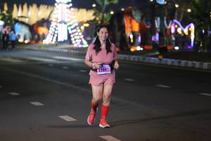 BIB: 44603
                            <button type="button" onclick="openModal(16977472)" class="btn btn-primary btn-sm float-right btn-popup" data-toggle="modal" data-target=".modal-high-quality">
                        <i class="fas fa-shopping-cart"></i> Add to Cart
                    </button>
                                            <button type="button" onclick="isThisMe(16977472, true)" class="btn btn-success btn-sm float-right btn-popup btn-isme hidden" data-toggle="tooltip" data-placement="bottom" title="นี่คือรูปของคุณใช่ไหม คลิกที่นี่เพื่อเอาเข้าอัลบั้ม">
                        <i class="fas fa-plus"></i> Add to album
                    </button>
                    <button type="button" onclick="isThisMe(16977472, false)" class="btn btn-warning btn-sm float-right btn-popup btn-isnotme hidden">
                        <i class="fas fa-ban"></i> Remove from album
                    </button>