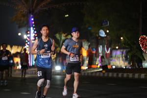 BIB: 42550, 43275
                            <button type="button" onclick="openModal(16901881)" class="btn btn-primary btn-sm float-right btn-popup" data-toggle="modal" data-target=".modal-high-quality">
                        <i class="fas fa-shopping-cart"></i> Add to Cart
                    </button>
                                            <button type="button" onclick="isThisMe(16901881, true)" class="btn btn-success btn-sm float-right btn-popup btn-isme hidden" data-toggle="tooltip" data-placement="bottom" title="นี่คือรูปของคุณใช่ไหม คลิกที่นี่เพื่อเอาเข้าอัลบั้ม">
                        <i class="fas fa-plus"></i> Add to album
                    </button>
                    <button type="button" onclick="isThisMe(16901881, false)" class="btn btn-warning btn-sm float-right btn-popup btn-isnotme hidden">
                        <i class="fas fa-ban"></i> Remove from album
                    </button>