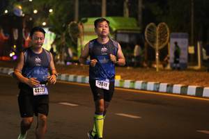 BIB: 42599, 42227
                            <button type="button" onclick="openModal(16966373)" class="btn btn-primary btn-sm float-right btn-popup" data-toggle="modal" data-target=".modal-high-quality">
                        <i class="fas fa-shopping-cart"></i> Add to Cart
                    </button>
                                            <button type="button" onclick="isThisMe(16966373, true)" class="btn btn-success btn-sm float-right btn-popup btn-isme hidden" data-toggle="tooltip" data-placement="bottom" title="นี่คือรูปของคุณใช่ไหม คลิกที่นี่เพื่อเอาเข้าอัลบั้ม">
                        <i class="fas fa-plus"></i> Add to album
                    </button>
                    <button type="button" onclick="isThisMe(16966373, false)" class="btn btn-warning btn-sm float-right btn-popup btn-isnotme hidden">
                        <i class="fas fa-ban"></i> Remove from album
                    </button>