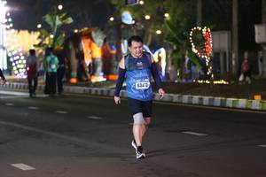 BIB: 63413
                            <button type="button" onclick="openModal(16972352)" class="btn btn-primary btn-sm float-right btn-popup" data-toggle="modal" data-target=".modal-high-quality">
                        <i class="fas fa-shopping-cart"></i> Add to Cart
                    </button>
                                            <button type="button" onclick="isThisMe(16972352, true)" class="btn btn-success btn-sm float-right btn-popup btn-isme hidden" data-toggle="tooltip" data-placement="bottom" title="นี่คือรูปของคุณใช่ไหม คลิกที่นี่เพื่อเอาเข้าอัลบั้ม">
                        <i class="fas fa-plus"></i> Add to album
                    </button>
                    <button type="button" onclick="isThisMe(16972352, false)" class="btn btn-warning btn-sm float-right btn-popup btn-isnotme hidden">
                        <i class="fas fa-ban"></i> Remove from album
                    </button>