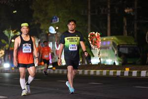 BIB: 41824, 43325
                            <button type="button" onclick="openModal(16896769)" class="btn btn-primary btn-sm float-right btn-popup" data-toggle="modal" data-target=".modal-high-quality">
                        <i class="fas fa-shopping-cart"></i> Add to Cart
                    </button>
                                            <button type="button" onclick="isThisMe(16896769, true)" class="btn btn-success btn-sm float-right btn-popup btn-isme hidden" data-toggle="tooltip" data-placement="bottom" title="นี่คือรูปของคุณใช่ไหม คลิกที่นี่เพื่อเอาเข้าอัลบั้ม">
                        <i class="fas fa-plus"></i> Add to album
                    </button>
                    <button type="button" onclick="isThisMe(16896769, false)" class="btn btn-warning btn-sm float-right btn-popup btn-isnotme hidden">
                        <i class="fas fa-ban"></i> Remove from album
                    </button>