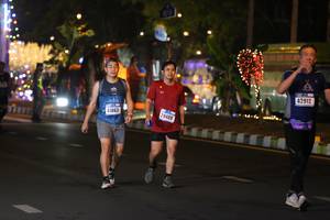 BIB: 42912, 41063, 78409
                            <button type="button" onclick="openModal(16967382)" class="btn btn-primary btn-sm float-right btn-popup" data-toggle="modal" data-target=".modal-high-quality">
                        <i class="fas fa-shopping-cart"></i> Add to Cart
                    </button>
                                            <button type="button" onclick="isThisMe(16967382, true)" class="btn btn-success btn-sm float-right btn-popup btn-isme hidden" data-toggle="tooltip" data-placement="bottom" title="นี่คือรูปของคุณใช่ไหม คลิกที่นี่เพื่อเอาเข้าอัลบั้ม">
                        <i class="fas fa-plus"></i> Add to album
                    </button>
                    <button type="button" onclick="isThisMe(16967382, false)" class="btn btn-warning btn-sm float-right btn-popup btn-isnotme hidden">
                        <i class="fas fa-ban"></i> Remove from album
                    </button>