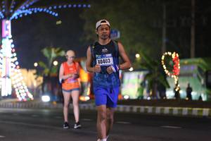 BIB: 40403
                            <button type="button" onclick="openModal(16908360)" class="btn btn-primary btn-sm float-right btn-popup" data-toggle="modal" data-target=".modal-high-quality">
                        <i class="fas fa-shopping-cart"></i> Add to Cart
                    </button>
                                            <button type="button" onclick="isThisMe(16908360, true)" class="btn btn-success btn-sm float-right btn-popup btn-isme hidden" data-toggle="tooltip" data-placement="bottom" title="นี่คือรูปของคุณใช่ไหม คลิกที่นี่เพื่อเอาเข้าอัลบั้ม">
                        <i class="fas fa-plus"></i> Add to album
                    </button>
                    <button type="button" onclick="isThisMe(16908360, false)" class="btn btn-warning btn-sm float-right btn-popup btn-isnotme hidden">
                        <i class="fas fa-ban"></i> Remove from album
                    </button>