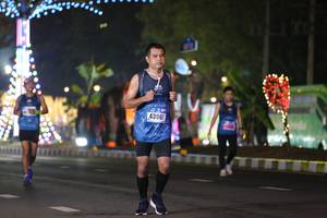 BIB: 43061
                            <button type="button" onclick="openModal(16906176)" class="btn btn-primary btn-sm float-right btn-popup" data-toggle="modal" data-target=".modal-high-quality">
                        <i class="fas fa-shopping-cart"></i> Add to Cart
                    </button>
                                            <button type="button" onclick="isThisMe(16906176, true)" class="btn btn-success btn-sm float-right btn-popup btn-isme hidden" data-toggle="tooltip" data-placement="bottom" title="นี่คือรูปของคุณใช่ไหม คลิกที่นี่เพื่อเอาเข้าอัลบั้ม">
                        <i class="fas fa-plus"></i> Add to album
                    </button>
                    <button type="button" onclick="isThisMe(16906176, false)" class="btn btn-warning btn-sm float-right btn-popup btn-isnotme hidden">
                        <i class="fas fa-ban"></i> Remove from album
                    </button>