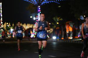 BIB: 41924
                            <button type="button" onclick="openModal(16884642)" class="btn btn-primary btn-sm float-right btn-popup" data-toggle="modal" data-target=".modal-high-quality">
                        <i class="fas fa-shopping-cart"></i> Add to Cart
                    </button>
                                            <button type="button" onclick="isThisMe(16884642, true)" class="btn btn-success btn-sm float-right btn-popup btn-isme hidden" data-toggle="tooltip" data-placement="bottom" title="นี่คือรูปของคุณใช่ไหม คลิกที่นี่เพื่อเอาเข้าอัลบั้ม">
                        <i class="fas fa-plus"></i> Add to album
                    </button>
                    <button type="button" onclick="isThisMe(16884642, false)" class="btn btn-warning btn-sm float-right btn-popup btn-isnotme hidden">
                        <i class="fas fa-ban"></i> Remove from album
                    </button>