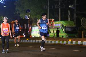BIB: 3337, 41498, 26730
                            <button type="button" onclick="openModal(16901355)" class="btn btn-primary btn-sm float-right btn-popup" data-toggle="modal" data-target=".modal-high-quality">
                        <i class="fas fa-shopping-cart"></i> Add to Cart
                    </button>
                                            <button type="button" onclick="isThisMe(16901355, true)" class="btn btn-success btn-sm float-right btn-popup btn-isme hidden" data-toggle="tooltip" data-placement="bottom" title="นี่คือรูปของคุณใช่ไหม คลิกที่นี่เพื่อเอาเข้าอัลบั้ม">
                        <i class="fas fa-plus"></i> Add to album
                    </button>
                    <button type="button" onclick="isThisMe(16901355, false)" class="btn btn-warning btn-sm float-right btn-popup btn-isnotme hidden">
                        <i class="fas fa-ban"></i> Remove from album
                    </button>