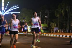 BIB: 41312, 44089, 44102
                            <button type="button" onclick="openModal(16906795)" class="btn btn-primary btn-sm float-right btn-popup" data-toggle="modal" data-target=".modal-high-quality">
                        <i class="fas fa-shopping-cart"></i> Add to Cart
                    </button>
                                            <button type="button" onclick="isThisMe(16906795, true)" class="btn btn-success btn-sm float-right btn-popup btn-isme hidden" data-toggle="tooltip" data-placement="bottom" title="นี่คือรูปของคุณใช่ไหม คลิกที่นี่เพื่อเอาเข้าอัลบั้ม">
                        <i class="fas fa-plus"></i> Add to album
                    </button>
                    <button type="button" onclick="isThisMe(16906795, false)" class="btn btn-warning btn-sm float-right btn-popup btn-isnotme hidden">
                        <i class="fas fa-ban"></i> Remove from album
                    </button>