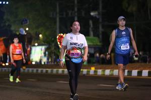 BIB: 41786, 25701
                            <button type="button" onclick="openModal(16879350)" class="btn btn-primary btn-sm float-right btn-popup" data-toggle="modal" data-target=".modal-high-quality">
                        <i class="fas fa-shopping-cart"></i> Add to Cart
                    </button>
                                            <button type="button" onclick="isThisMe(16879350, true)" class="btn btn-success btn-sm float-right btn-popup btn-isme hidden" data-toggle="tooltip" data-placement="bottom" title="นี่คือรูปของคุณใช่ไหม คลิกที่นี่เพื่อเอาเข้าอัลบั้ม">
                        <i class="fas fa-plus"></i> Add to album
                    </button>
                    <button type="button" onclick="isThisMe(16879350, false)" class="btn btn-warning btn-sm float-right btn-popup btn-isnotme hidden">
                        <i class="fas fa-ban"></i> Remove from album
                    </button>
