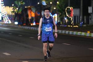 BIB: 63412
                            <button type="button" onclick="openModal(16971026)" class="btn btn-primary btn-sm float-right btn-popup" data-toggle="modal" data-target=".modal-high-quality">
                        <i class="fas fa-shopping-cart"></i> Add to Cart
                    </button>
                                            <button type="button" onclick="isThisMe(16971026, true)" class="btn btn-success btn-sm float-right btn-popup btn-isme hidden" data-toggle="tooltip" data-placement="bottom" title="นี่คือรูปของคุณใช่ไหม คลิกที่นี่เพื่อเอาเข้าอัลบั้ม">
                        <i class="fas fa-plus"></i> Add to album
                    </button>
                    <button type="button" onclick="isThisMe(16971026, false)" class="btn btn-warning btn-sm float-right btn-popup btn-isnotme hidden">
                        <i class="fas fa-ban"></i> Remove from album
                    </button>