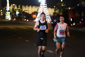 BIB: 0686, 44428
                            <button type="button" onclick="openModal(16971534)" class="btn btn-primary btn-sm float-right btn-popup" data-toggle="modal" data-target=".modal-high-quality">
                        <i class="fas fa-shopping-cart"></i> Add to Cart
                    </button>
                                            <button type="button" onclick="isThisMe(16971534, true)" class="btn btn-success btn-sm float-right btn-popup btn-isme hidden" data-toggle="tooltip" data-placement="bottom" title="นี่คือรูปของคุณใช่ไหม คลิกที่นี่เพื่อเอาเข้าอัลบั้ม">
                        <i class="fas fa-plus"></i> Add to album
                    </button>
                    <button type="button" onclick="isThisMe(16971534, false)" class="btn btn-warning btn-sm float-right btn-popup btn-isnotme hidden">
                        <i class="fas fa-ban"></i> Remove from album
                    </button>