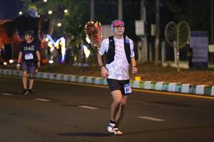 BIB: 407
                            <button type="button" onclick="openModal(16975041)" class="btn btn-primary btn-sm float-right btn-popup" data-toggle="modal" data-target=".modal-high-quality">
                        <i class="fas fa-shopping-cart"></i> Add to Cart
                    </button>
                                            <button type="button" onclick="isThisMe(16975041, true)" class="btn btn-success btn-sm float-right btn-popup btn-isme hidden" data-toggle="tooltip" data-placement="bottom" title="นี่คือรูปของคุณใช่ไหม คลิกที่นี่เพื่อเอาเข้าอัลบั้ม">
                        <i class="fas fa-plus"></i> Add to album
                    </button>
                    <button type="button" onclick="isThisMe(16975041, false)" class="btn btn-warning btn-sm float-right btn-popup btn-isnotme hidden">
                        <i class="fas fa-ban"></i> Remove from album
                    </button>