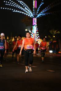 BIB: 28317, 421
                            <button type="button" onclick="openModal(16871336)" class="btn btn-primary btn-sm float-right btn-popup" data-toggle="modal" data-target=".modal-high-quality">
                        <i class="fas fa-shopping-cart"></i> Add to Cart
                    </button>
                                            <button type="button" onclick="isThisMe(16871336, true)" class="btn btn-success btn-sm float-right btn-popup btn-isme hidden" data-toggle="tooltip" data-placement="bottom" title="นี่คือรูปของคุณใช่ไหม คลิกที่นี่เพื่อเอาเข้าอัลบั้ม">
                        <i class="fas fa-plus"></i> Add to album
                    </button>
                    <button type="button" onclick="isThisMe(16871336, false)" class="btn btn-warning btn-sm float-right btn-popup btn-isnotme hidden">
                        <i class="fas fa-ban"></i> Remove from album
                    </button>