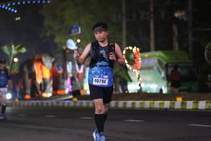 BIB: 40794
                            <button type="button" onclick="openModal(16918141)" class="btn btn-primary btn-sm float-right btn-popup" data-toggle="modal" data-target=".modal-high-quality">
                        <i class="fas fa-shopping-cart"></i> Add to Cart
                    </button>
                                            <button type="button" onclick="isThisMe(16918141, true)" class="btn btn-success btn-sm float-right btn-popup btn-isme hidden" data-toggle="tooltip" data-placement="bottom" title="นี่คือรูปของคุณใช่ไหม คลิกที่นี่เพื่อเอาเข้าอัลบั้ม">
                        <i class="fas fa-plus"></i> Add to album
                    </button>
                    <button type="button" onclick="isThisMe(16918141, false)" class="btn btn-warning btn-sm float-right btn-popup btn-isnotme hidden">
                        <i class="fas fa-ban"></i> Remove from album
                    </button>