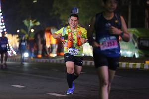 BIB: 253, 42635
                            <button type="button" onclick="openModal(16907525)" class="btn btn-primary btn-sm float-right btn-popup" data-toggle="modal" data-target=".modal-high-quality">
                        <i class="fas fa-shopping-cart"></i> Add to Cart
                    </button>
                                            <button type="button" onclick="isThisMe(16907525, true)" class="btn btn-success btn-sm float-right btn-popup btn-isme hidden" data-toggle="tooltip" data-placement="bottom" title="นี่คือรูปของคุณใช่ไหม คลิกที่นี่เพื่อเอาเข้าอัลบั้ม">
                        <i class="fas fa-plus"></i> Add to album
                    </button>
                    <button type="button" onclick="isThisMe(16907525, false)" class="btn btn-warning btn-sm float-right btn-popup btn-isnotme hidden">
                        <i class="fas fa-ban"></i> Remove from album
                    </button>