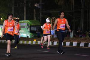 BIB: 27609, 26046, 26471
                            <button type="button" onclick="openModal(16905262)" class="btn btn-primary btn-sm float-right btn-popup" data-toggle="modal" data-target=".modal-high-quality">
                        <i class="fas fa-shopping-cart"></i> Add to Cart
                    </button>
                                            <button type="button" onclick="isThisMe(16905262, true)" class="btn btn-success btn-sm float-right btn-popup btn-isme hidden" data-toggle="tooltip" data-placement="bottom" title="นี่คือรูปของคุณใช่ไหม คลิกที่นี่เพื่อเอาเข้าอัลบั้ม">
                        <i class="fas fa-plus"></i> Add to album
                    </button>
                    <button type="button" onclick="isThisMe(16905262, false)" class="btn btn-warning btn-sm float-right btn-popup btn-isnotme hidden">
                        <i class="fas fa-ban"></i> Remove from album
                    </button>
