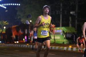 BIB: 42512
                            <button type="button" onclick="openModal(16903769)" class="btn btn-primary btn-sm float-right btn-popup" data-toggle="modal" data-target=".modal-high-quality">
                        <i class="fas fa-shopping-cart"></i> Add to Cart
                    </button>
                                            <button type="button" onclick="isThisMe(16903769, true)" class="btn btn-success btn-sm float-right btn-popup btn-isme hidden" data-toggle="tooltip" data-placement="bottom" title="นี่คือรูปของคุณใช่ไหม คลิกที่นี่เพื่อเอาเข้าอัลบั้ม">
                        <i class="fas fa-plus"></i> Add to album
                    </button>
                    <button type="button" onclick="isThisMe(16903769, false)" class="btn btn-warning btn-sm float-right btn-popup btn-isnotme hidden">
                        <i class="fas fa-ban"></i> Remove from album
                    </button>
