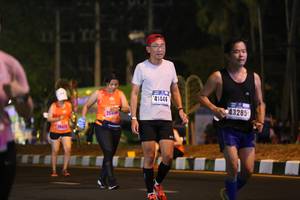 BIB: 41446, 43285, 265
                            <button type="button" onclick="openModal(16905158)" class="btn btn-primary btn-sm float-right btn-popup" data-toggle="modal" data-target=".modal-high-quality">
                        <i class="fas fa-shopping-cart"></i> Add to Cart
                    </button>
                                            <button type="button" onclick="isThisMe(16905158, true)" class="btn btn-success btn-sm float-right btn-popup btn-isme hidden" data-toggle="tooltip" data-placement="bottom" title="นี่คือรูปของคุณใช่ไหม คลิกที่นี่เพื่อเอาเข้าอัลบั้ม">
                        <i class="fas fa-plus"></i> Add to album
                    </button>
                    <button type="button" onclick="isThisMe(16905158, false)" class="btn btn-warning btn-sm float-right btn-popup btn-isnotme hidden">
                        <i class="fas fa-ban"></i> Remove from album
                    </button>
