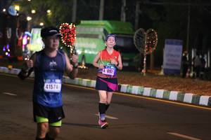 BIB: 097, 41574
                            <button type="button" onclick="openModal(16952317)" class="btn btn-primary btn-sm float-right btn-popup" data-toggle="modal" data-target=".modal-high-quality">
                        <i class="fas fa-shopping-cart"></i> Add to Cart
                    </button>
                                            <button type="button" onclick="isThisMe(16952317, true)" class="btn btn-success btn-sm float-right btn-popup btn-isme hidden" data-toggle="tooltip" data-placement="bottom" title="นี่คือรูปของคุณใช่ไหม คลิกที่นี่เพื่อเอาเข้าอัลบั้ม">
                        <i class="fas fa-plus"></i> Add to album
                    </button>
                    <button type="button" onclick="isThisMe(16952317, false)" class="btn btn-warning btn-sm float-right btn-popup btn-isnotme hidden">
                        <i class="fas fa-ban"></i> Remove from album
                    </button>