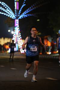 BIB: 42002
                            <button type="button" onclick="openModal(16924679)" class="btn btn-primary btn-sm float-right btn-popup" data-toggle="modal" data-target=".modal-high-quality">
                        <i class="fas fa-shopping-cart"></i> Add to Cart
                    </button>
                                            <button type="button" onclick="isThisMe(16924679, true)" class="btn btn-success btn-sm float-right btn-popup btn-isme hidden" data-toggle="tooltip" data-placement="bottom" title="นี่คือรูปของคุณใช่ไหม คลิกที่นี่เพื่อเอาเข้าอัลบั้ม">
                        <i class="fas fa-plus"></i> Add to album
                    </button>
                    <button type="button" onclick="isThisMe(16924679, false)" class="btn btn-warning btn-sm float-right btn-popup btn-isnotme hidden">
                        <i class="fas fa-ban"></i> Remove from album
                    </button>
